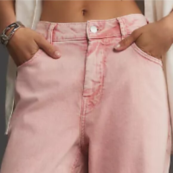 HOST PICK: Brand New Pilcro Cuffed Oversized High-Rise Wide-Leg Jeans - Picture 6 of 16